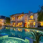 Safiya Villa