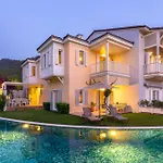 Safiya Villa