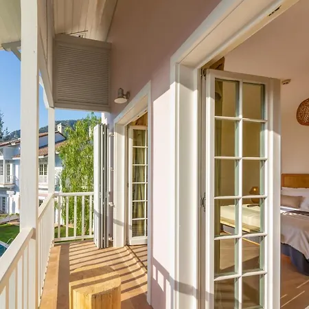 Portvillas By Safiya Βίλα