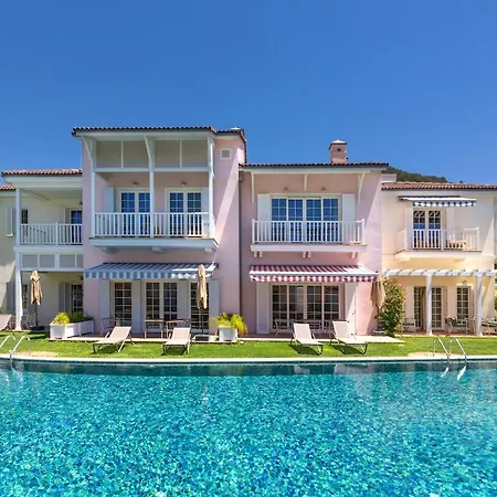 Portvillas By Safiya Vila *